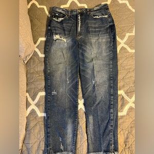 KanCan distressed jeans
